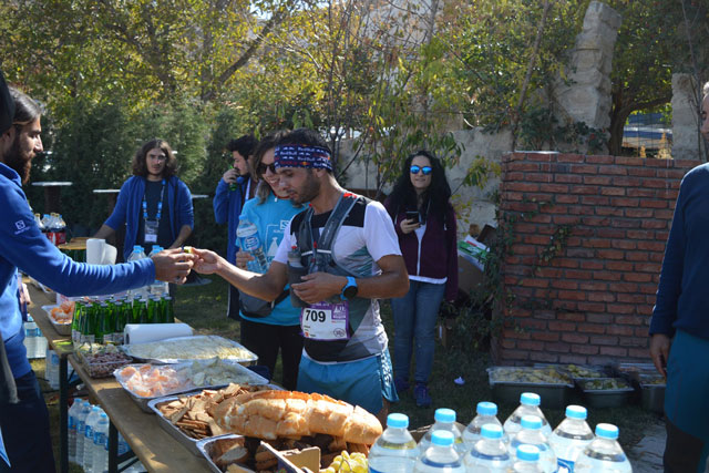 Kappadokya Ultra Trail 30K Koşusu CP2 Göreme istasyonundan fotoğraflar